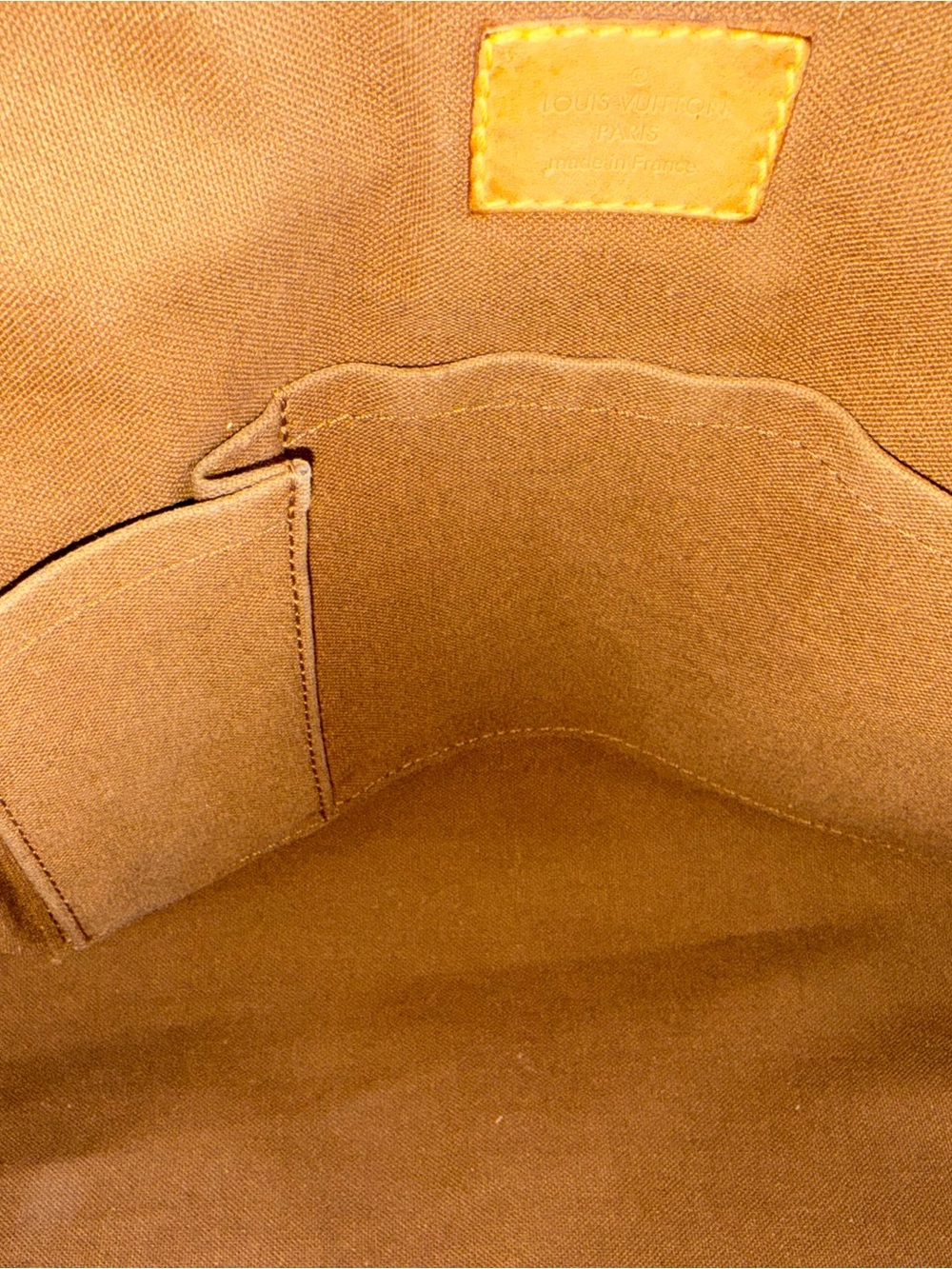 Louis Vuitton Tivoli GM  Monogram Shoulder Bag - Picture 11 of 13